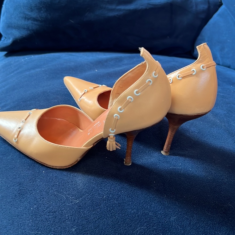 Cream / Camel coloured Italian Battaglia heels
